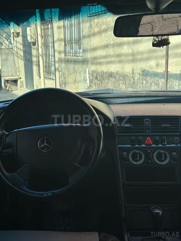 Mercedes C 220 1998, 300,000 km - 2.2 л - Bakı