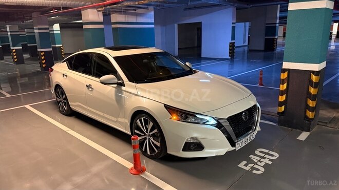 Nissan Altima 2019, 40,000 km - 2.0 l - Bakı