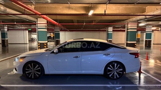 Nissan Altima 2019, 40,000 km - 2.0 l - Bakı