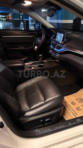 Nissan Altima 2019, 40,000 km - 2.0 l - Bakı