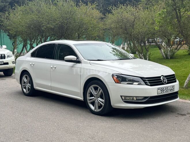 Volkswagen Passat 2013, 330,000 km - 1.8 л - Bakı