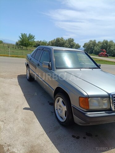 Mercedes 190 1990, 250,000 km - 2.0 l - Naxçıvan