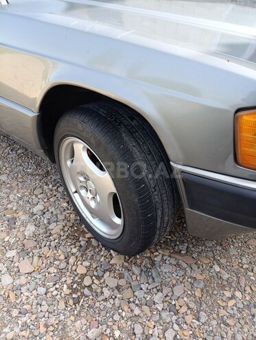 Mercedes 190 1990, 250,000 km - 2.0 l - Naxçıvan