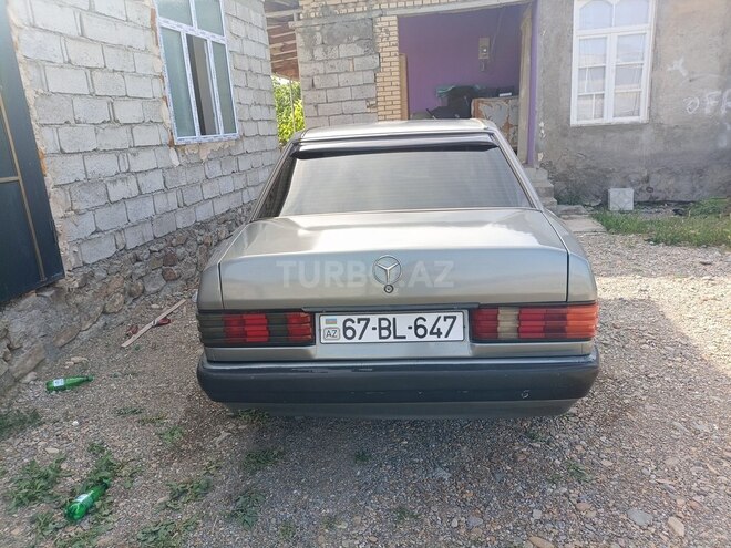 Mercedes 190 1990, 250,000 km - 2.0 l - Naxçıvan