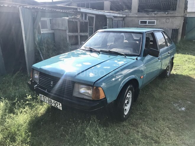 Moskvich 2141 1998, 250,000 km - 1.7 l - Qusar