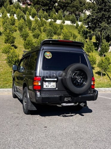 Mitsubishi Pajero 1997, 473,000 km - 2.7 л - Bakı