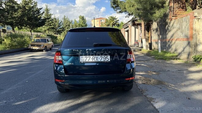Skoda Fabia 2020, 102,000 km - 1.0 l - Zaqatala