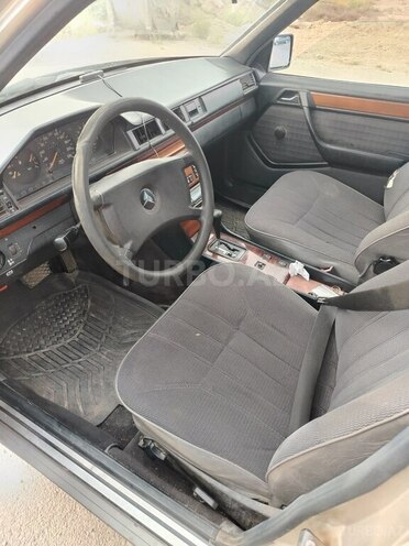 Mercedes E 230 1990, 458,905 km - 2.3 l - Bakı
