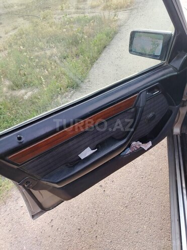 Mercedes E 230 1990, 458,905 km - 2.3 l - Bakı