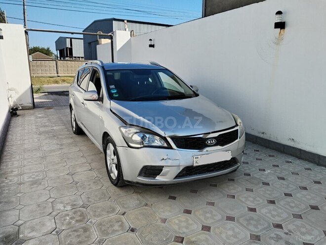 Kia  2009, 212,425 km - 1.4 l - Bakı