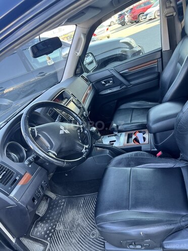 Mitsubishi Pajero 2007, 335,000 km - 3.0 l - Bakı