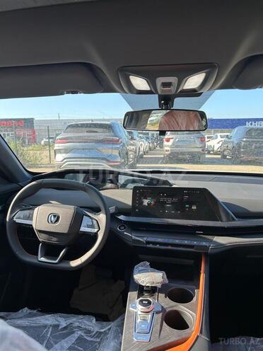 Changan  2023, 318 km - 1.5 l - Bakı