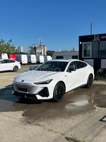Changan  2023, 318 km - 1.5 l - Bakı