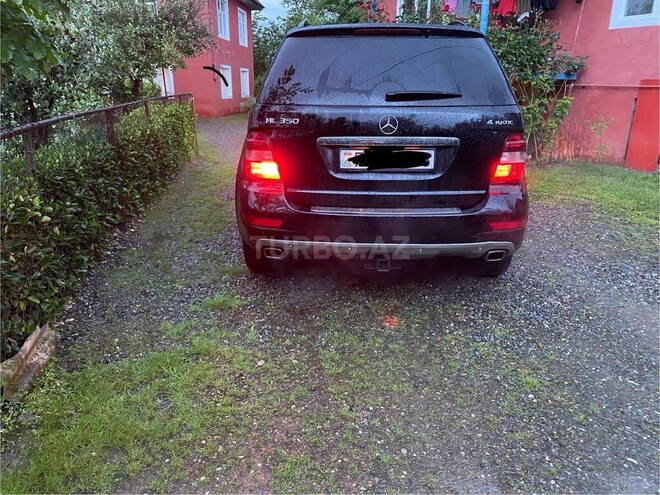 Mercedes ML 350 4MATIC 2010, 215,000 km - 3.5 l - Astara