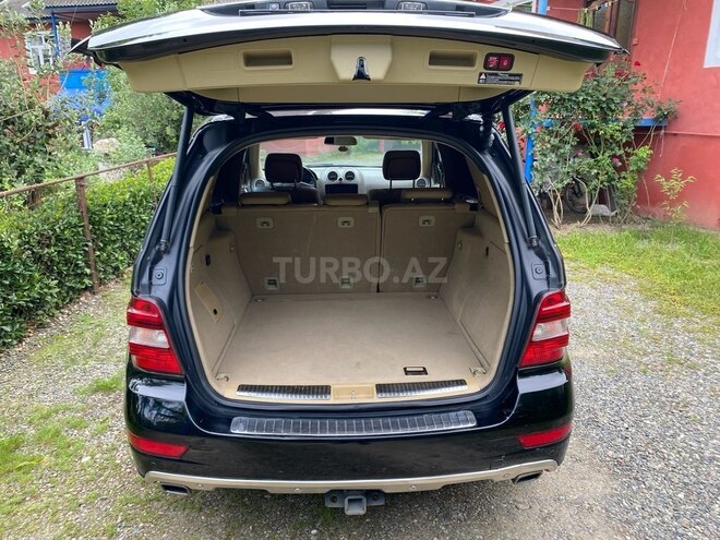 Mercedes ML 350 4MATIC 2010, 215,000 km - 3.5 l - Astara