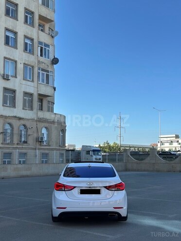 Hyundai Avante 2014, 180,000 km - 1.6 l - Bakı