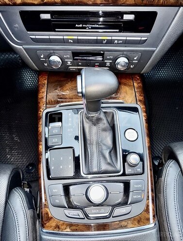Audi A7 2014, 83,090 km - 3.0 l - Bakı