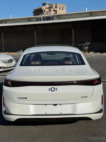 Changan Qiyuan A05 2025, 0 km - 1.5 л - Bakı