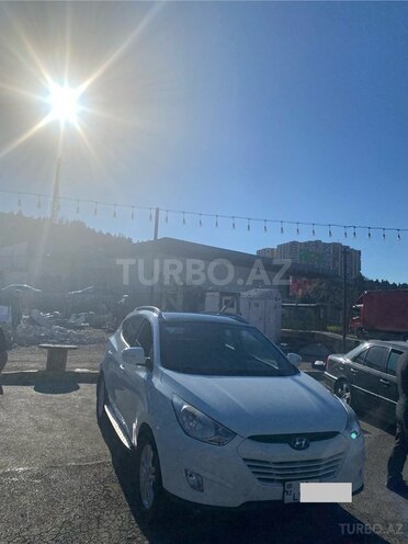 Hyundai ix35 2011, 140,000 km - 2.0 l - Bakı