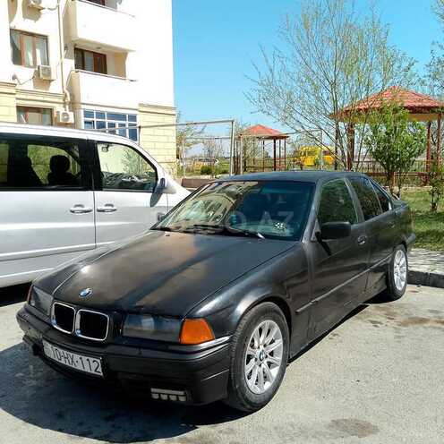 BMW 318 1995, 200,000 km - 1.8 l - Sumqayıt