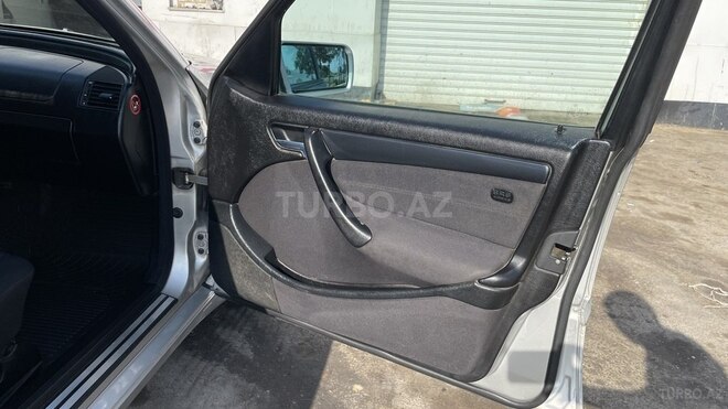 Mercedes C 180 2000, 441,000 km - 1.8 l - Bərdə