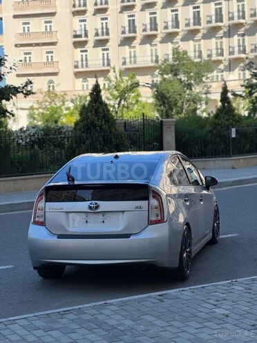 Toyota Prius 2011, 240,000 km - 1.8 l - Bakı