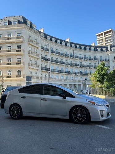 Toyota Prius 2011, 240,000 km - 1.8 l - Bakı