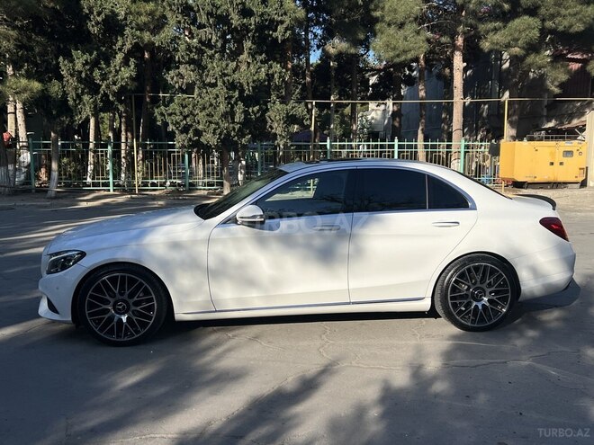 Mercedes C 220 d 2016, 173,000 km - 2.2 l - Bakı