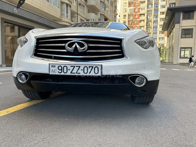 Infiniti QX70 2015, 146,000 km - 3.7 l - Bakı