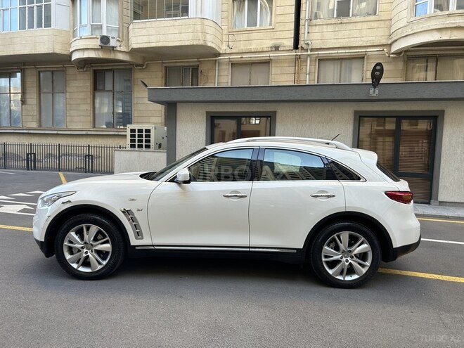 Infiniti QX70 2015, 146,000 km - 3.7 l - Bakı