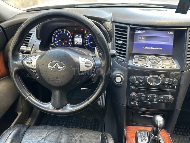 Infiniti QX70 2015, 146,000 km - 3.7 l - Bakı