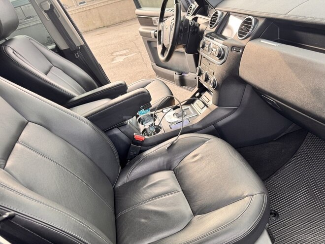 Land Rover Discovery 2014, 134,550 km - 3.0 l - Bakı