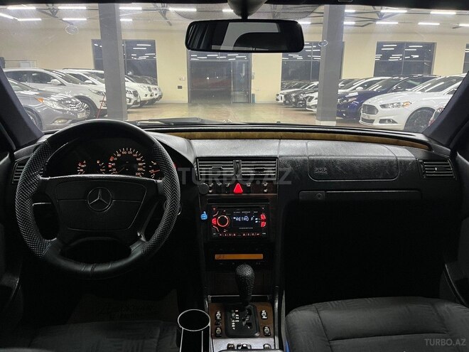 Mercedes C 220 1998, 240,522 km - 2.2 л - Sumqayıt