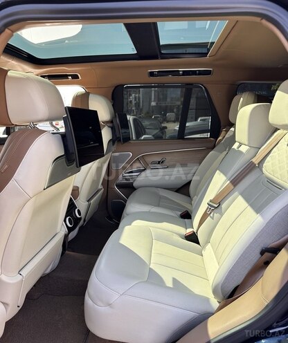 Land Rover Range Rover 2023, 22,000 km - 4.4 л - Bakı