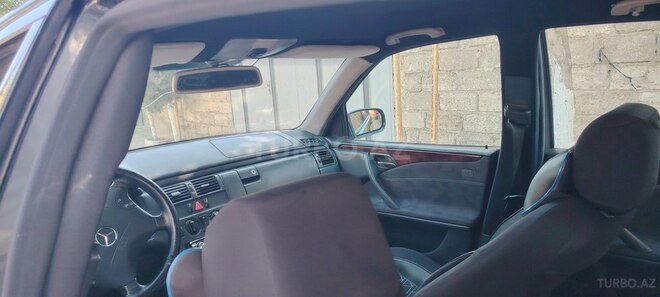 Mercedes E 220 d 2000, 356,000 km - 2.2 l - Bakı