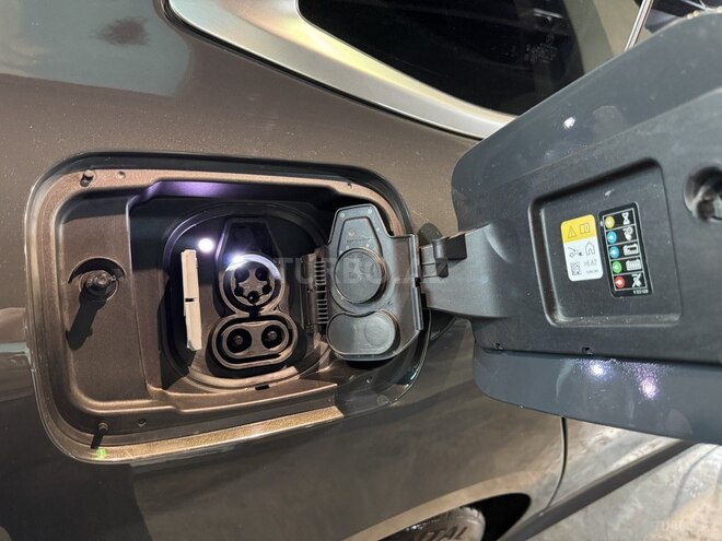 BMW i4 2023, 40,200 km - 0.0 л - Bakı