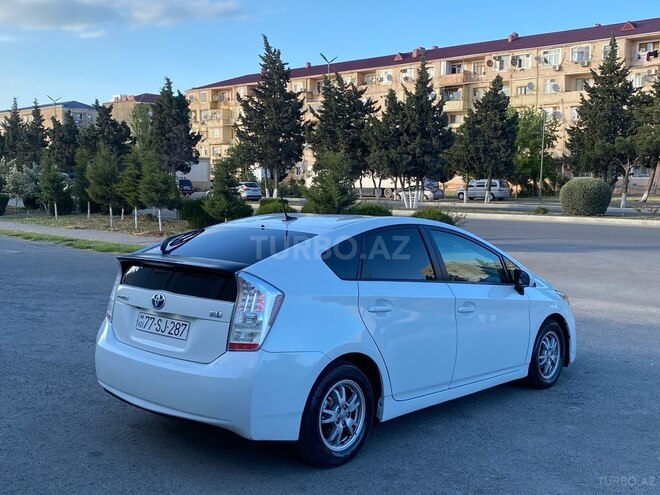 Toyota Prius 2010, 320,000 km - 1.8 л - Bakı