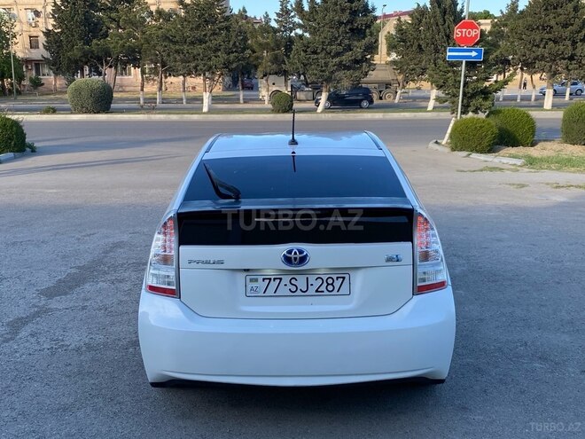 Toyota Prius 2010, 320,000 km - 1.8 л - Bakı