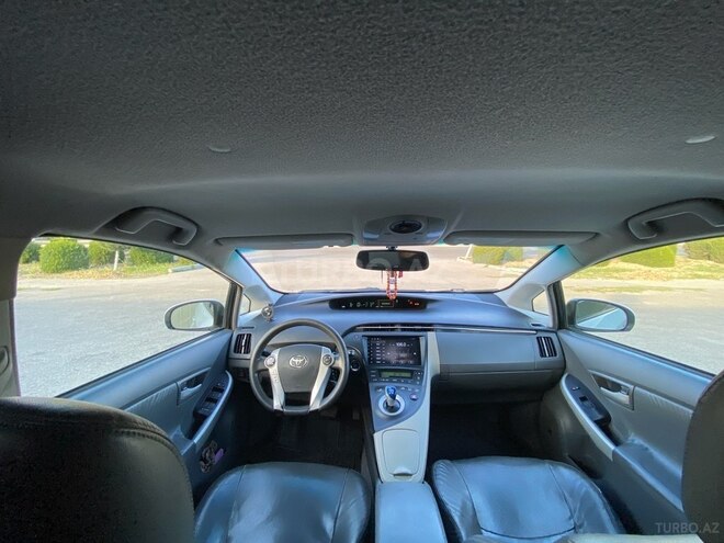 Toyota Prius 2010, 320,000 km - 1.8 л - Bakı