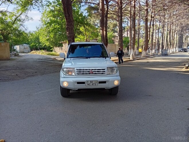Mitsubishi Pajero io 2000, 216,255 km - 1.8 л - Bakı
