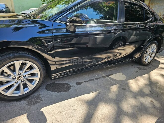 Toyota Camry 2022, 61,933 km - 2.5 l - Bakı