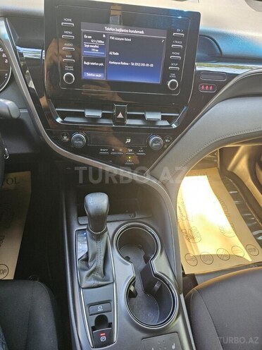 Toyota Camry 2022, 61,933 km - 2.5 l - Bakı