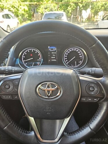 Toyota Camry 2022, 61,933 km - 2.5 l - Bakı