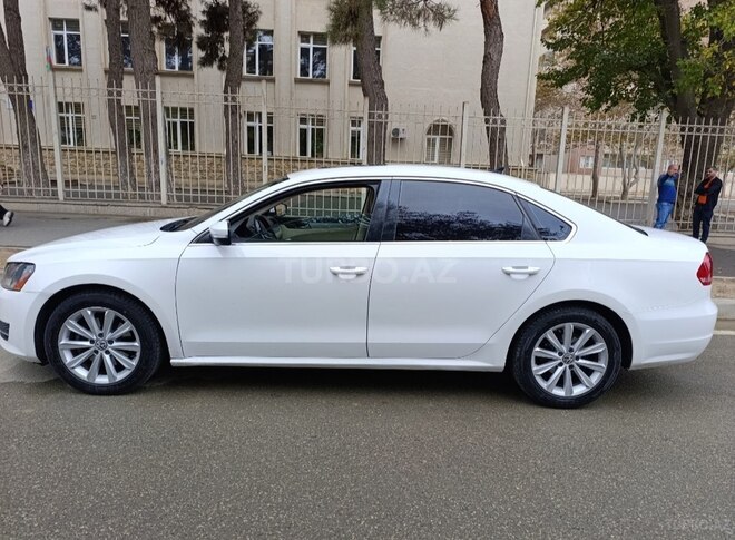Volkswagen Passat 2012, 187,340 km - 2.5 l - Bakı