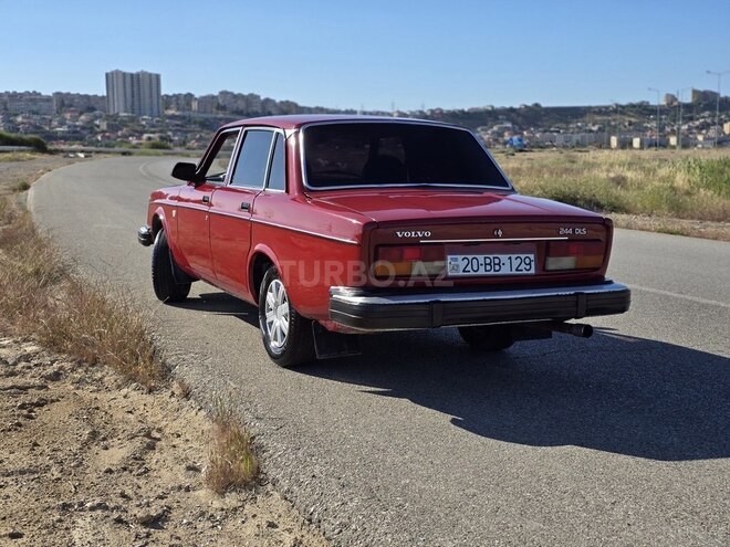 Volvo  1977, 350,000 km - 2.9 l - Gəncə
