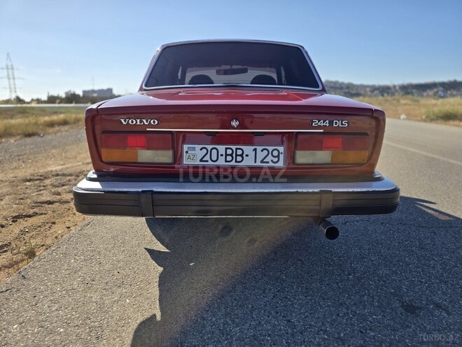 Volvo  1977, 350,000 km - 2.9 l - Gəncə