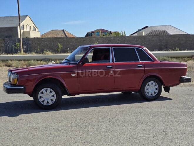 Volvo  1977, 350,000 km - 2.9 l - Gəncə