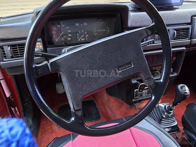 Volvo  1977, 350,000 km - 2.9 l - Gəncə