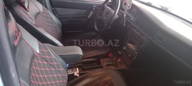 Mercedes 190 1991, 220,000 km - 2.0 l - Bakı