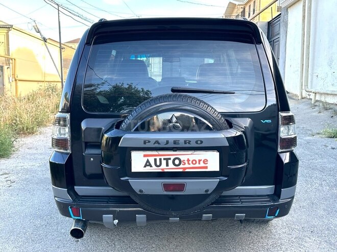 Mitsubishi Pajero 2007, 266,000 km - 3.0 l - Bakı